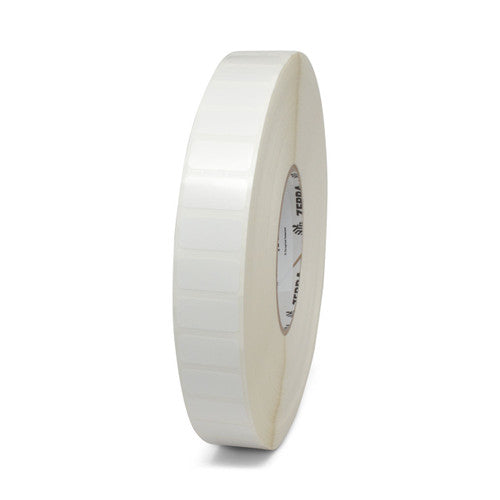 Étiquettes 10011706 - Étiquette à transfert thermique Zebra 1.5" x 0.5" (38.1 mm x 12.7 mm) Z-Ultimate 4000T - Noyau 3 - 9420 étiquettes/rouleaux - 4 rouleaux par caisse